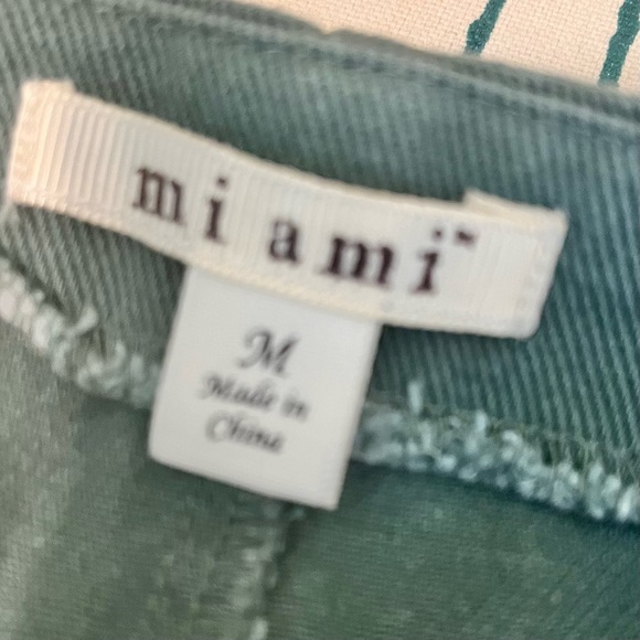 Miami-moss green skirt with front zip up & pockets-Medium - Picture 9 of 9